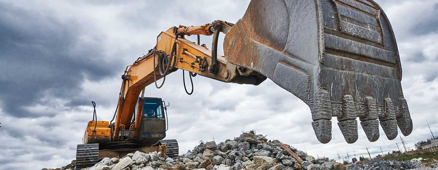 Pacific Rents & Equipment construction equipment